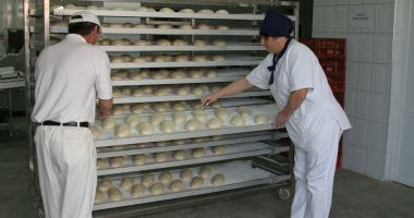 Stire din Social : Controale în brutăriile din municipiu. Ce măsuri a luat Inspectoratul Teritorial de Muncă