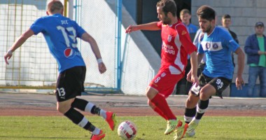 Galerie FOTO. Fotbal: Viitorul a învins Săgeata, 3-0 - 2