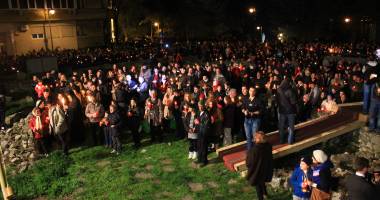 Hristos a Înviat! Sute de constănțeni au participat la Slujba de Înviere - 5