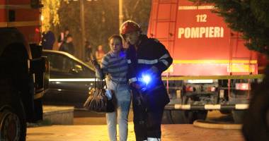 Galerie FOTO și VIDEO.  INCENDIU LA CASA DE CULTURĂ DIN CONSTANȚA. LOCALUL "CULTURE PUB", ÎN FLĂCĂRI. DOUĂ VICTIME! - 17