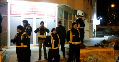 GALERIE FOTO-VIDEO / UPDATE. 5500 de "PUTORI" mărșăluiesc pe străzi. "Altă întrebare? Altă guvernare!" - 11