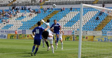 Galerie FOTO / FC Farul a dominat partida cu CF Brăila, dar nu a câștigat - 10