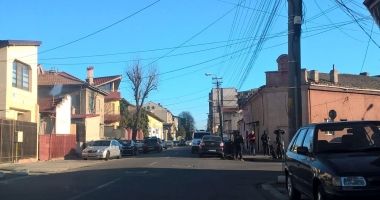 GALERIE FOTO / DESCINDERI ÎN CENTRUL CONSTANȚEI. ZECI DE JANDARMI ȘI POLIȚIȘTI SUNT MOBILIZAȚI - 2
