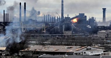 Stire din Actualitate : Toate femeile, copiii şi vârstnicii au fost evacuaţi din oţelăria Azovstal