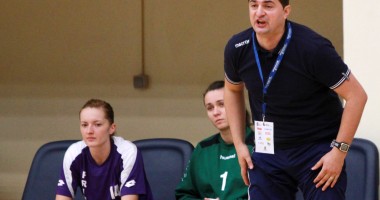 Handbal feminin / CSU Neptun a fost înfrântă de HCM Roman / Galerie foto - 8