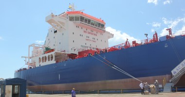 Premierul Victor Ponta și doi miniștri  au dat strălucire botezului navei "Histria Ambra" - 16