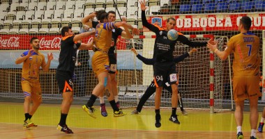Stire din Sport : Galerie FOTO / HCM Constanța, victorie importantă cu CSM București