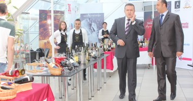 S-a deschis Salonul de dotări hoteliere și alimentație publică și Salonului de vinuri Wine Fest GALERIE FOTO - 5