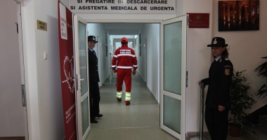 Galerie FOTO/ Constanța are centru de descarcerare și prim ajutor - 7