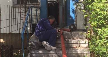GALERIE FOTO / SCANDAL LA BLOCURILE ANL. RADET oprește furnizarea apei calde - 2