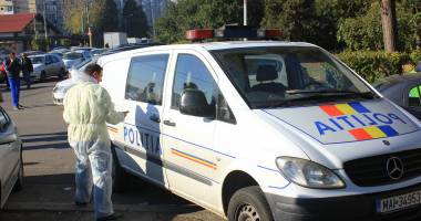 TRAGEDIE LA CONSTANȚA! Familie MOARTĂ într-un apartament din cartierul Tomis Nord / GALERIE FOTO - 10