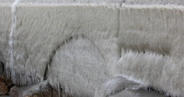 Imagini INCREDIBILE / Marea Neagră a început să înghețe - 13