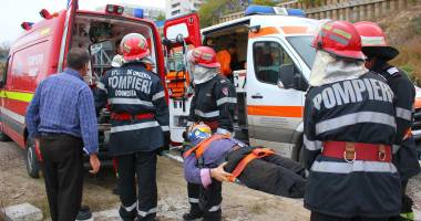 Mărturii despre accidentul de pe "Traian". Cum a plonjat șoferița cu mașina în râpă! Vezi aici imagini spectaculoase! - 5