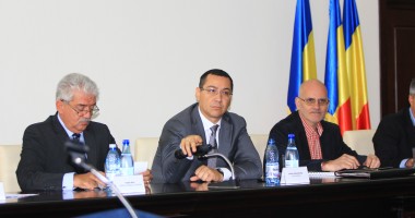 Galerie FOTO. Premierul Victor Ponta a inspectat podul de la Agigea. Urmează să se ia soluția finală - 7