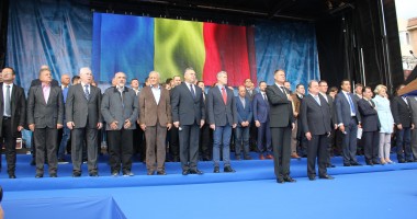 Klaus Iohannis, baie de mulțime la Constanța - Galerie FOTO - 2