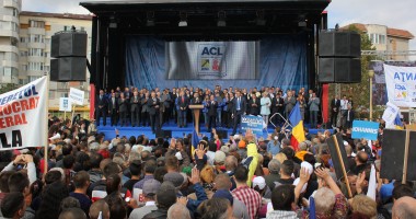 Klaus Iohannis, baie de mulțime la Constanța - Galerie FOTO - 3