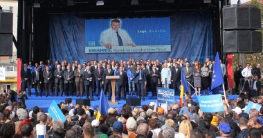 "Ne merge prost pentru că suntem conduși prost" - FOTO - 3