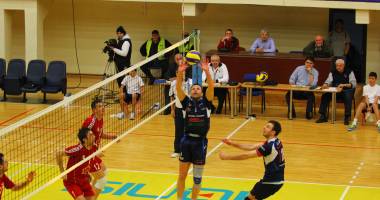 Galerie foto. Volei masculin: CVM Tomis a învins Dinamo, în primul meci din semifinale - 8