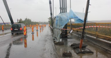 Galerie FOTO / E OFICIAL! Iată cum se va circula, de mâine, pe podul de la Agigea - 13