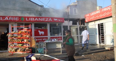 Ce a ars în incendiul din Piața Griviței  FOTO - 3