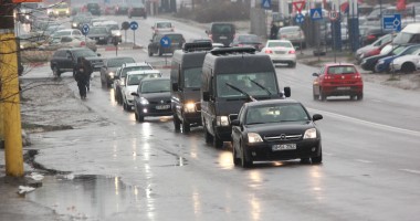 Imagini sfâșietoare! Fetița de 13 ani de la Colegiul de Artă a fost inmormântată astăzi - Galerie FOTO - 10