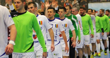Handbal / HCM Constanța s-a impus în fața Lugi HF. Scor final 31-21 / Galerie foto - 2