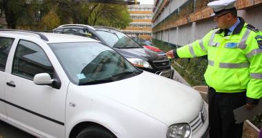 Galerie FOTO. Panică pe străzile Constanței! Poliția ridică mașinile parcate neregulamentar - 7