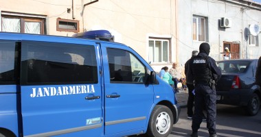 UPDATE - Percheziții de amploare în Constanța. 12 traficanți de droguri, duși la audieri- Galerie FOTO - 5