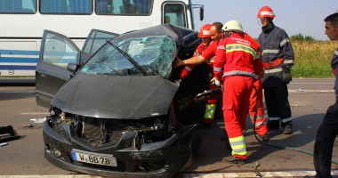 GALERIE FOTO / Accident rutier GRAV între Constanța și Valu lui Traian. UN MORT și patru răniți grav - 10