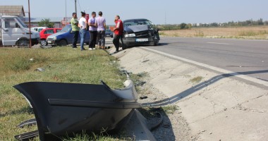 Accident în lanț, la ieșire din Valu lui Traian / Galerie foto și video - 5