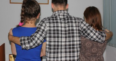 Stire din Cetățenești : Un constănțean este însurat cu două femei. Ce pedeapsă riscă?
