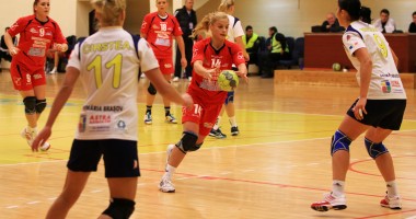 Galerie FOTO / CSU Neptun a pierdut meciul cu echipa Corona Brașov - 2