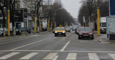 Galerie FOTO/Șoselele constănțene, un adevărat patinoar pentru șoferi - 3