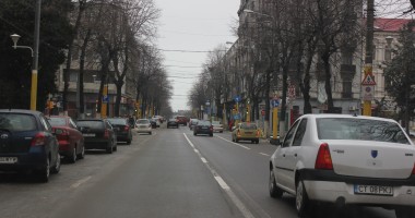 Galerie FOTO/Șoselele constănțene, un adevărat patinoar pentru șoferi - 4