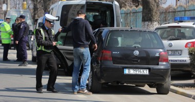 Razie în Constanța. Polițiștii au ieșit în stradă | GALERIE FOTO - 5