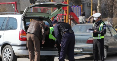 Razie în Constanța. Polițiștii au ieșit în stradă | GALERIE FOTO - 7
