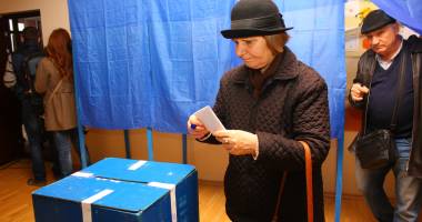 Galerie foto / Constănțenii votează masiv! Iată pe ce loc suntem - 2