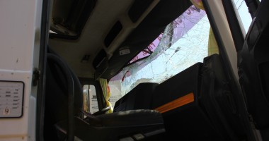 GALERIE FOTO. Accident cu un microbuz de călători, pe bd. Aurel Vlaicu.  Nouă victime! / UPDATE - 4