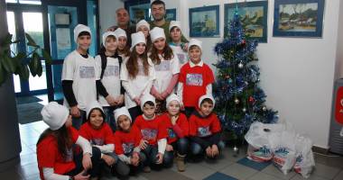 Galerie FOTO. Copiii de la "Micul Rotterdam" au colindat redacția "Cuget Liber" - 3