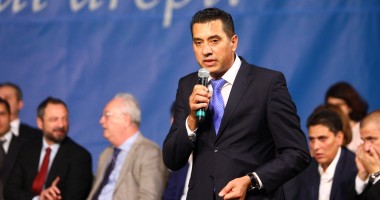 Galerie FOTO. Klaus Iohannis la Constanța. Sala Casei de Cultură, plină ochi - 12