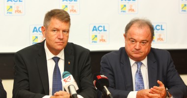 Galerie FOTO. Klaus Iohannis la Constanța. Sala Casei de Cultură, plină ochi - 7