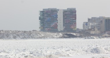 IMAGINI SPECTACULOASE / Marea Neagră a înghețat din nou - 9