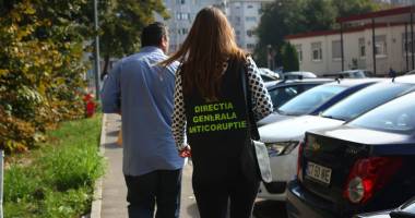 PERCHEZIȚII de amploare la SPITALUL JUDEȚEAN CONSTANȚA, CJAS și la locuințele medicilor - 7