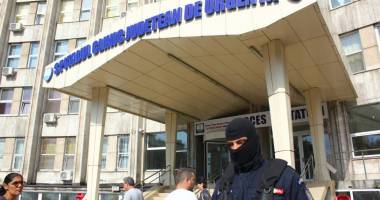 Stire din Eveniment : Scandalul rețetelor false / Medicii și farmacistele de la Constanța au ajuns în spatele gratiilor