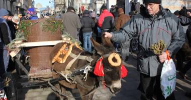 Bobotează la Constanța. Iată cine sunt cei trei tineri care au adus la mal Crucea Sfântă / Galerie foto - 4