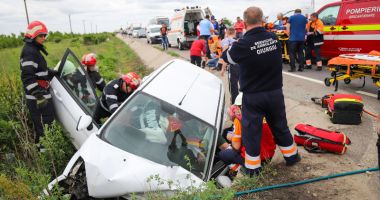 ATENȚIE, IMAGINI ȘOCANTE! ACCIDENT RUTIER pe DN 5, soldat cu trei victime