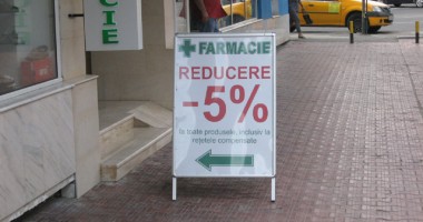 Comerțul bagă foarfecele în prețuri - 1