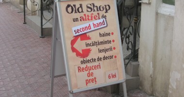 Comerțul bagă foarfecele în prețuri - 2