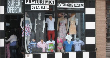 Comerțul bagă foarfecele în prețuri - 5