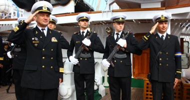 BRICUL MIRCEA și-a deschis pânzele pentru o competiție internațională. GALERIE FOTO - 6
